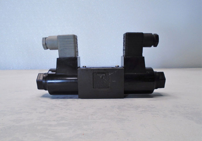 Yuken Directional Valve S-DSG-01-3C4-D24-N-7090