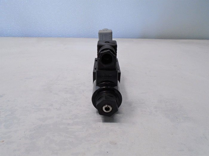 Yuken Directional Valve S-DSG-01-3C4-D24-N-7090