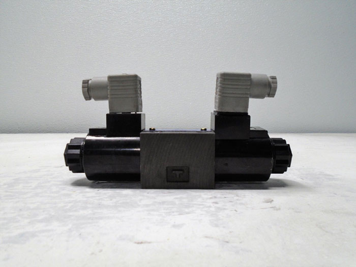 Yuken Directional Valve S-DSG-01-3C2-D100-N-6090