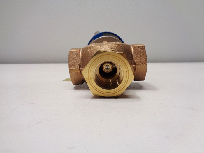 Johnson Controls 1" NPT 3-Way Control Valve, Bronze, VG7842NT+7152G