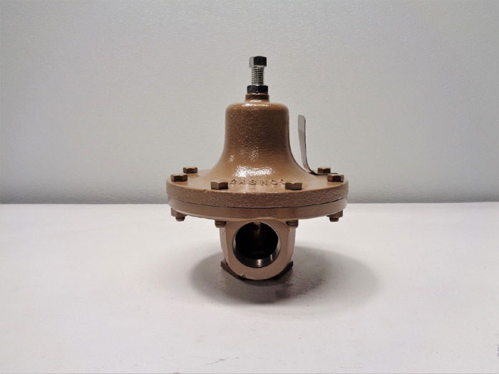 Cashco Pressure Reducing Regulator, 1-1/2" NPT DL/CI/CI/B5, 2H8-1B57-11000000A