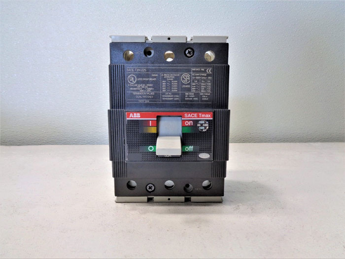 ABB SACE Tmax Molded Circuit Breaker 225A, 3-Pole, SACE T3N 225