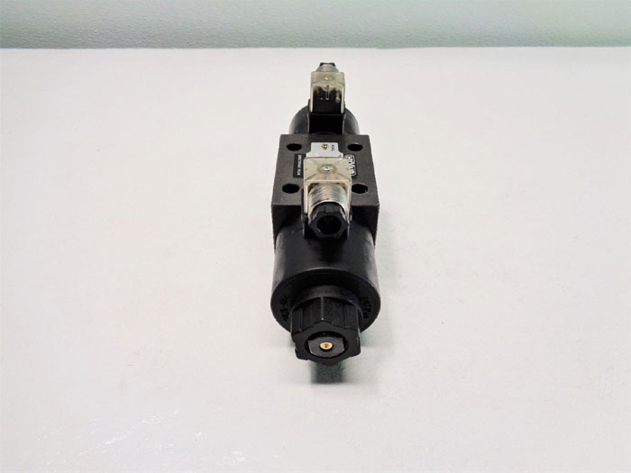 Hyvair Directional Valve D05SD-2B-24D-35