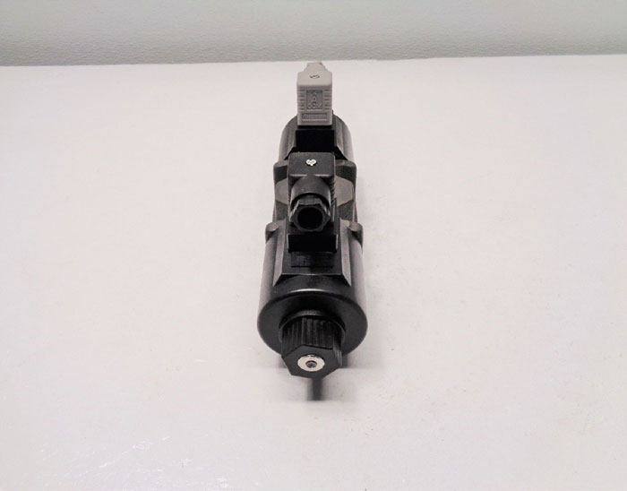 Yuken Directional Valve DSG-03-3C3-D12-N-5090