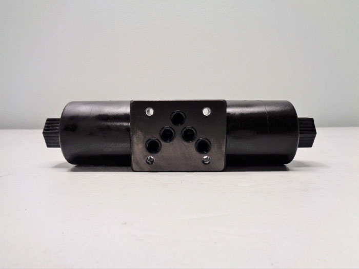 Yuken Directional Valve DSG-03-3C3-D12-N-5090