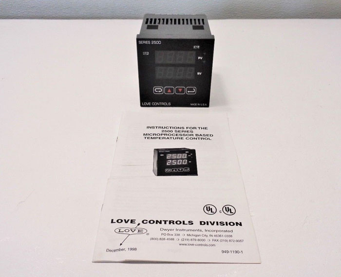 Love Controls 25013 Microprocessor Temperature Controller