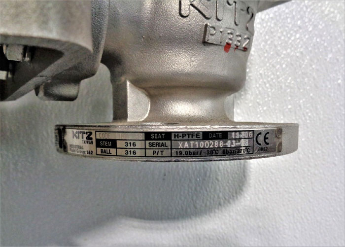 Kitz 1.5" 150# Full-Port Ball Valve, CF8M, #150UTDZM-FS w/ Field Q Actuator