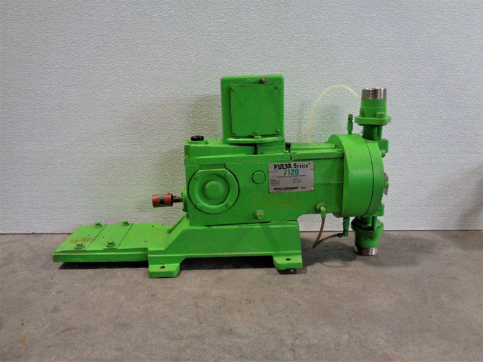 Pulsafeeder Pulsa Series 7120 Diaphragm Metering Pump 7120-S-AP