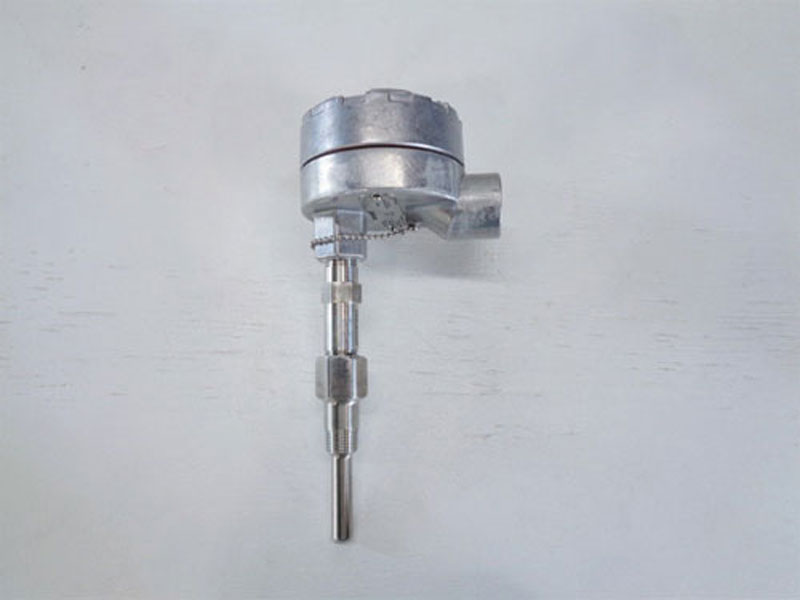 Rosemount 78R Volume 1 Sensor Assembly, Stainless 78R21N00A020T32 w/ Thermowell