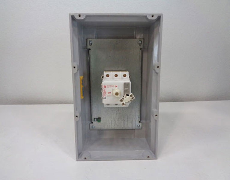 Crouse Hinds N2RS Control Switch N2RS603, 60A w/ Disconnect Switch RSWP603