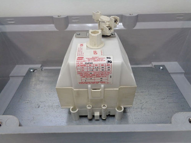 Crouse Hinds N2RS Control Switch N2RS603, 60A w/ Disconnect Switch RSWP603