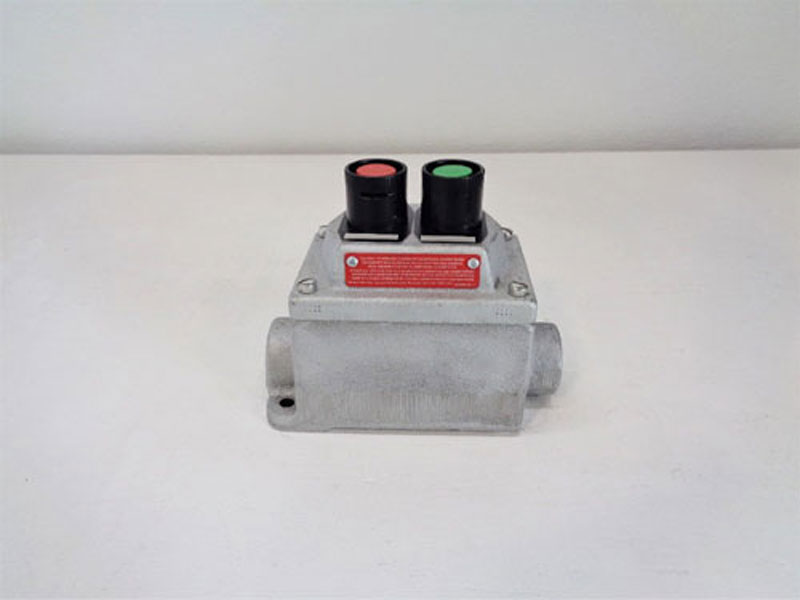 Cooper Crouse-Hinds DSD922 Start Stop Push Button Station