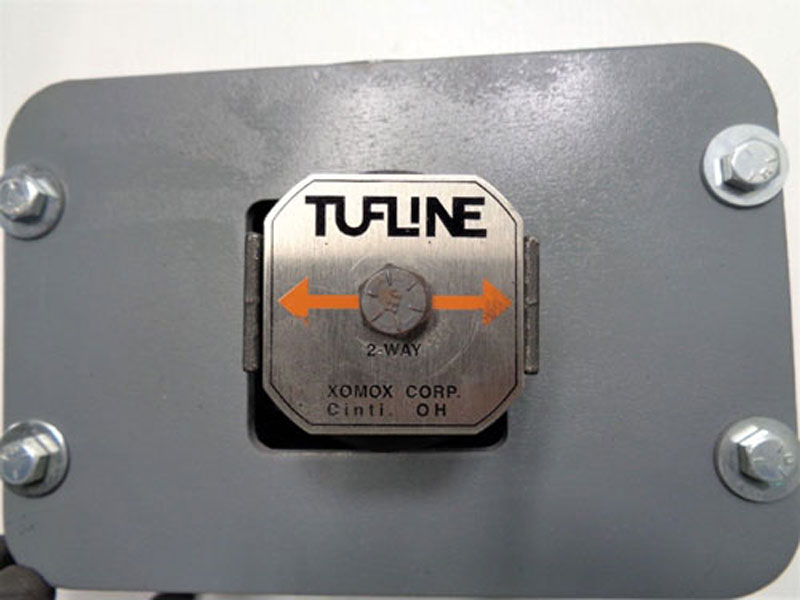 Tufline 1-1/2" 150# WCB 2-Way Plug Valve