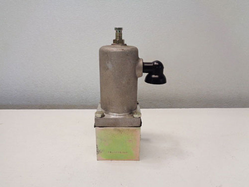 Anderson Greenwood 1/2" Type RZ Back Pressure Regulator